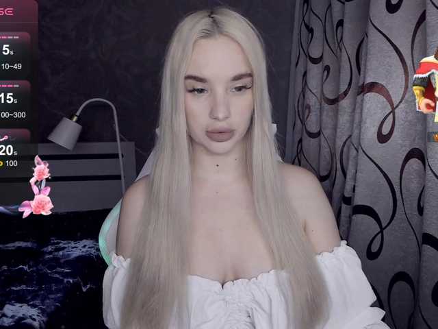 KiraKrox's BongaCams show and profile
