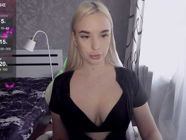 KiraKrox's BongaCams show and profile