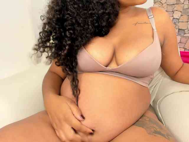 NinaCollinss webcam
