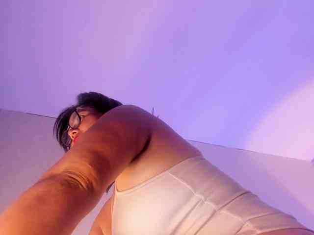 Emilly webcam