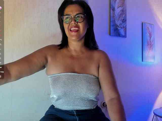 Emilly webcam