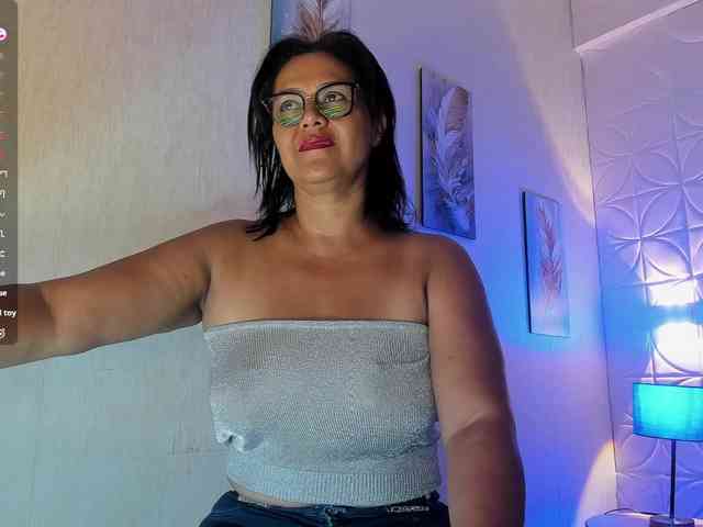 Emilly webcam