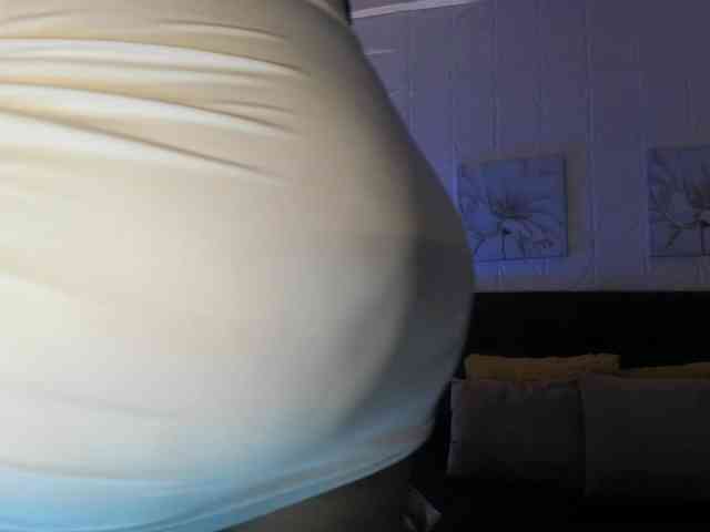Emilly webcam