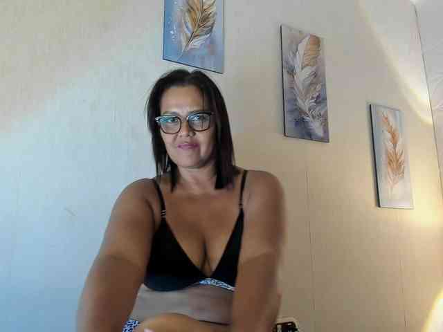Emilly webcam