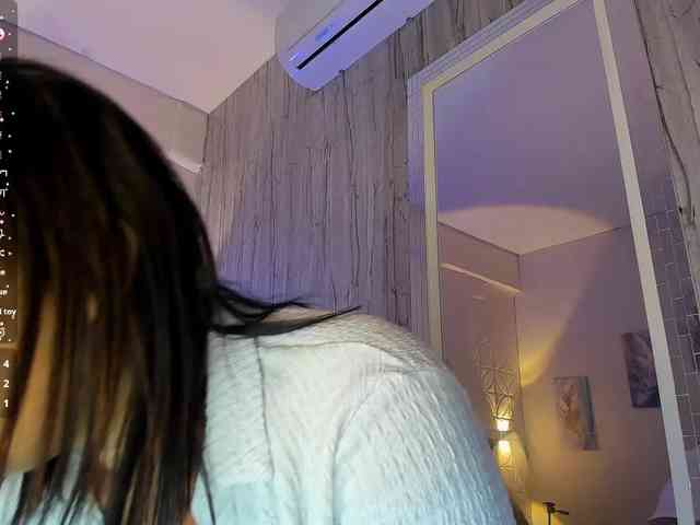 Emilly webcam