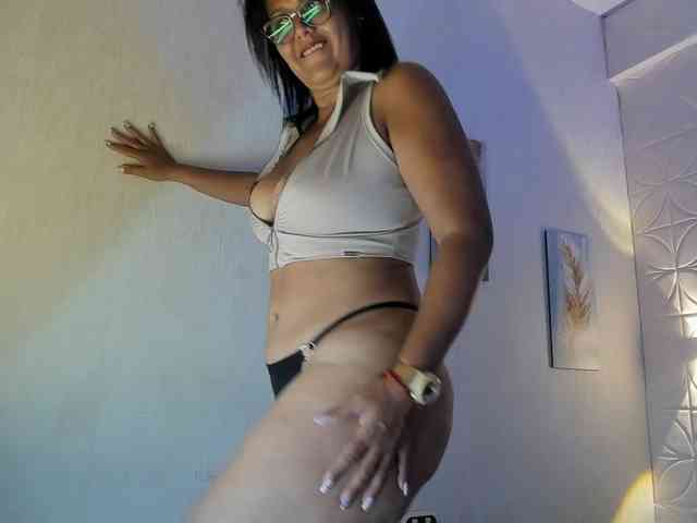 Emilly webcam