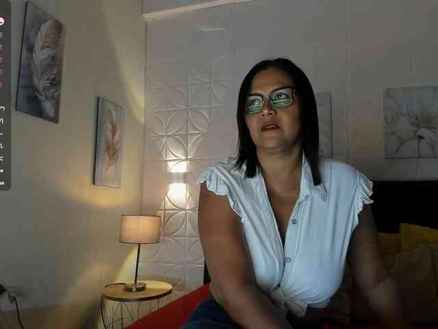 Emilly webcam