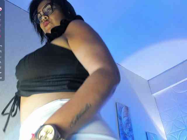 Emilly webcam