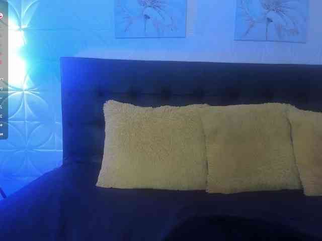 Emilly webcam