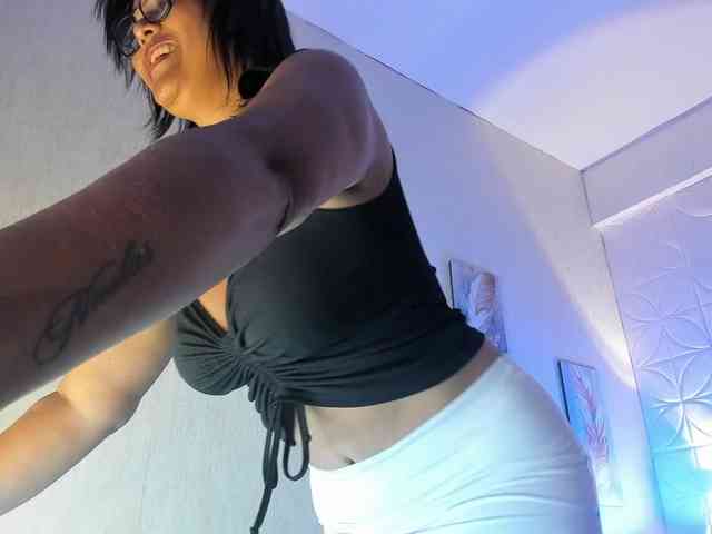 Emilly webcam