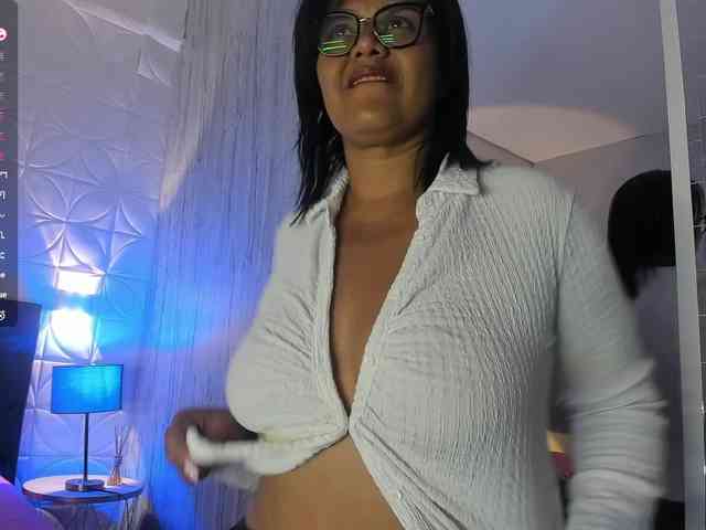 Emilly webcam