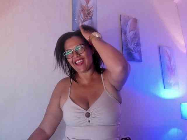 Emilly webcam
