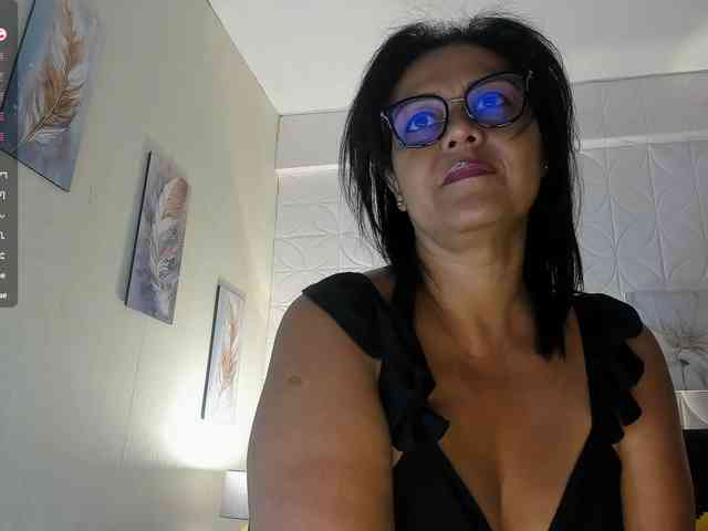 Emilly webcam
