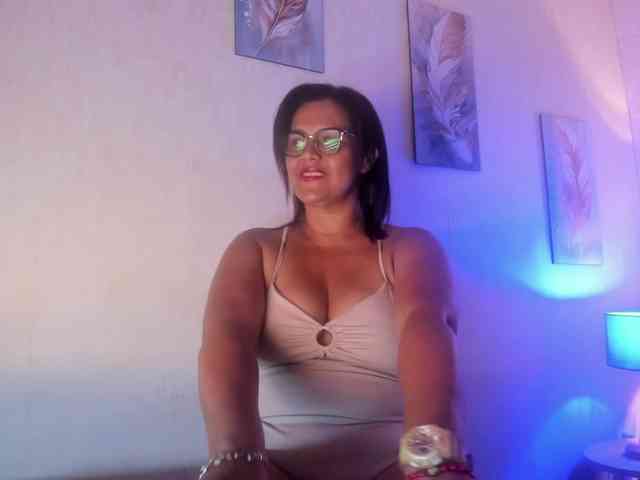 Emilly webcam