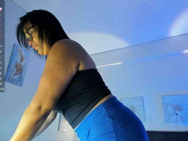 Emilly webcam