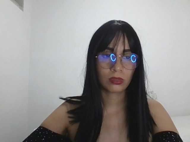 victoriaholly