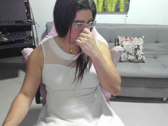 KhalifaGold Live Webcam on BongaCams