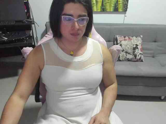 KhalifaGold Live Webcam on BongaCams