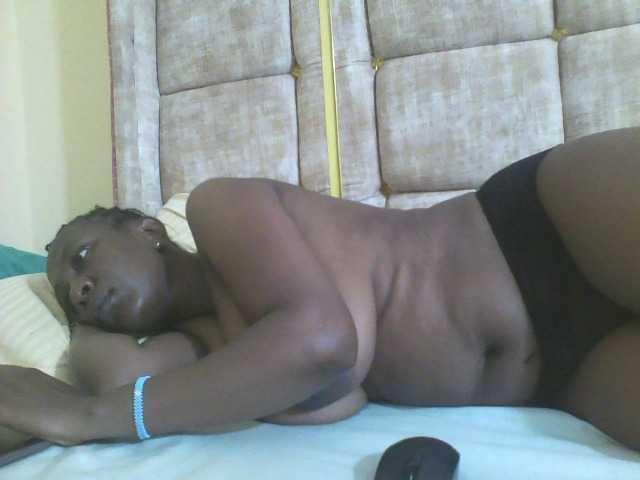 Beauty-Queen1 webcam bongacams model stream image