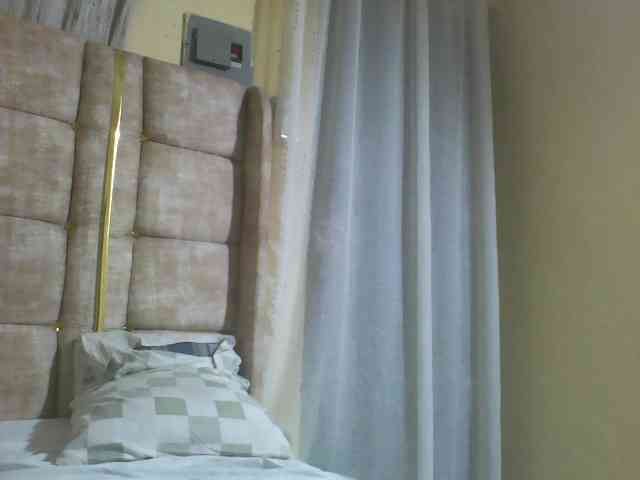 Beauty-Queen1 Beauty-Queen1