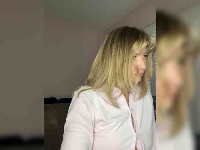 anastasiapocky1 Live Webcam on BongaCams