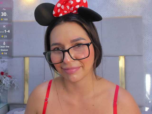 MilaSaenz's BongaCams show and profile