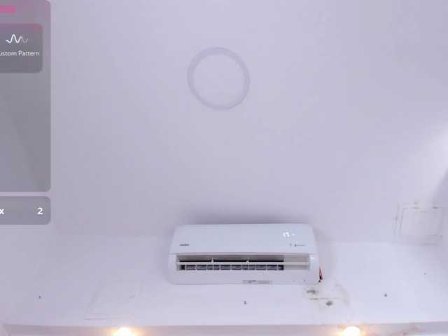 MilaSaenz's BongaCams show and profile