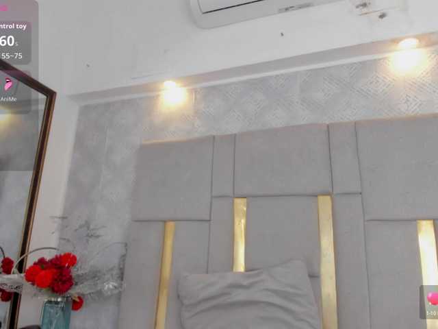 MilaSaenz's BongaCams show and profile