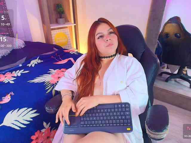AliceRed webcam