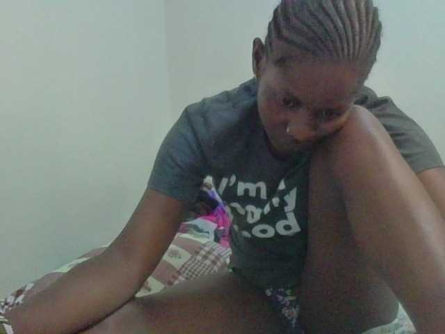 Naughtygirl3 webcam bongacams model stream image