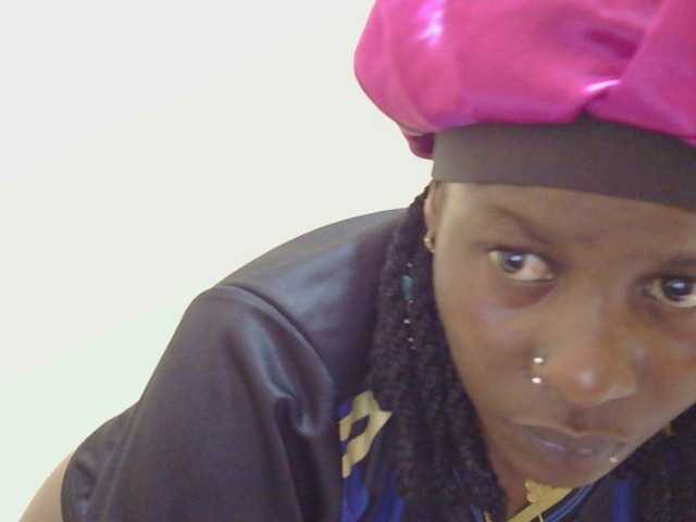 Naughtygirl3 webcam bongacams model stream image