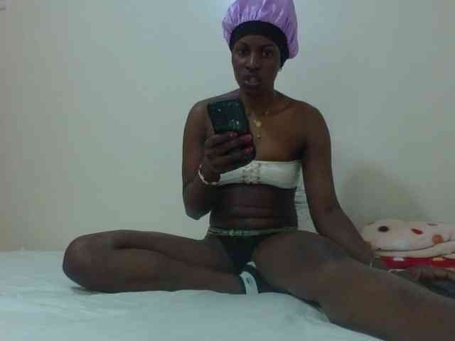 Naughtygirl3 webcam