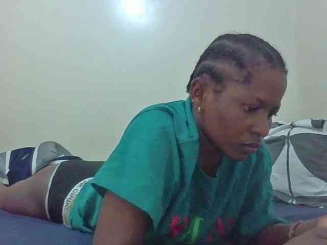 Naughtygirl3 webcam