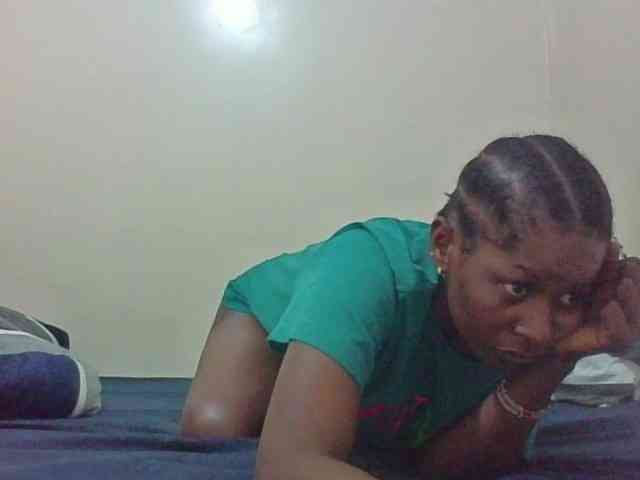 Naughtygirl3 webcam