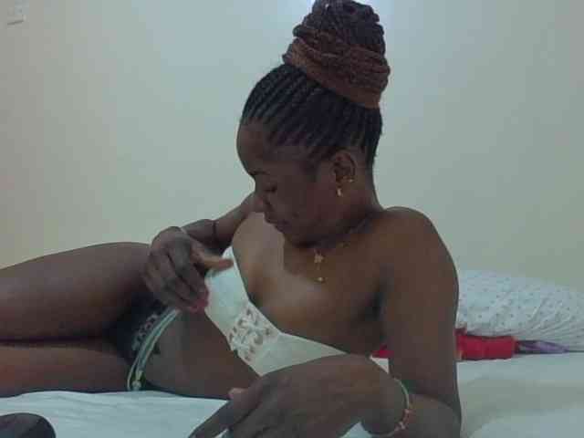 Naughtygirl3 webcam