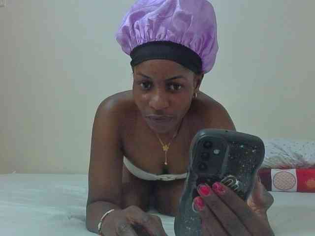 Naughtygirl3 webcam