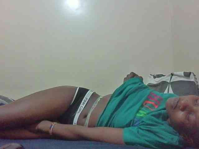Naughtygirl3 webcam