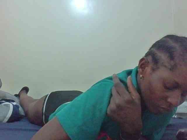 Naughtygirl3 webcam