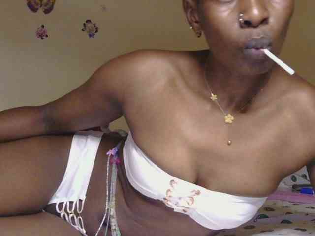 Naughtygirl3 Live Webcam on BongaCams