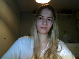 RosieJune Porn Show