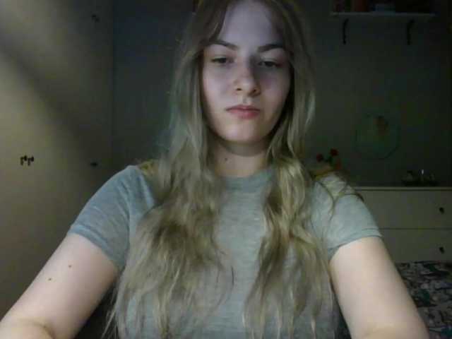 RosieJune webcam