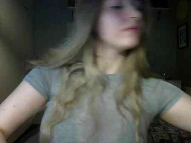 RosieJune webcam