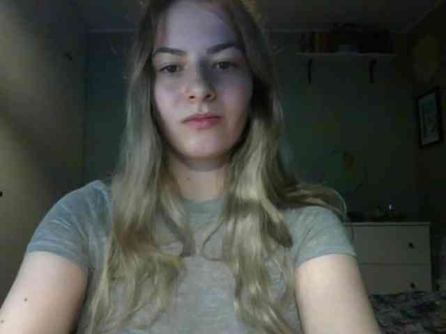 RosieJune webcam