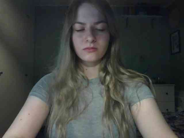 RosieJune webcam