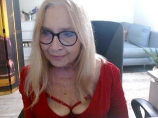 BlondeSofia Porn Show