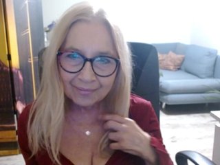 BlondeSofia Porn Show