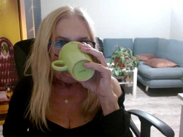  BlondeSofia chat room
