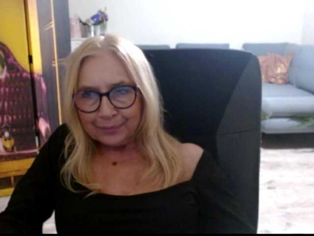 BlondeSofia webcam bongacams model stream image