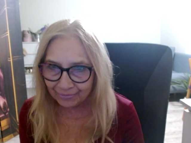 BlondeSofia webcam bongacams model stream image