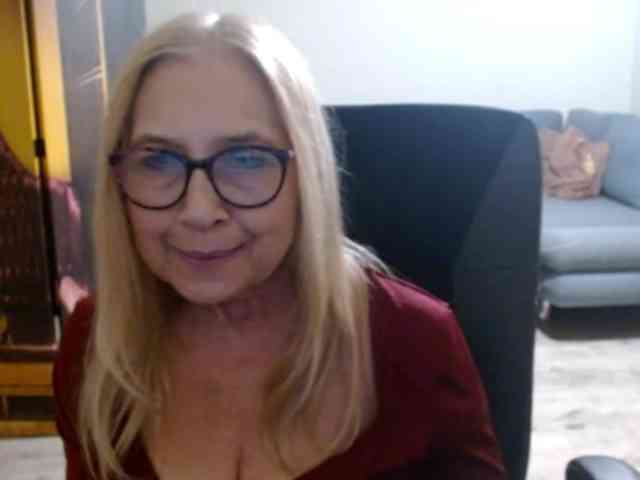 BlondeSofia Live Webcam on BongaCams